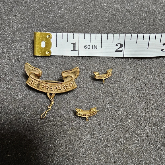 Lot Of 3 Vintage Boy Scouts Of America Be Prepared Small Pins - Picture 2 of 2